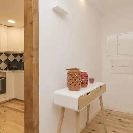 Amazing 3br In City Center By Guestready * Лісабон